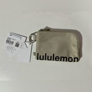 Lululemon Athletica Clippable Card Pouch Raw Linen and Black